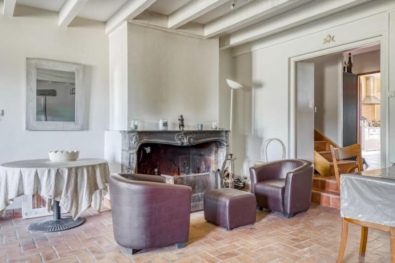 Family Villa At 1H15 From Lyon Precieux Exterior photo